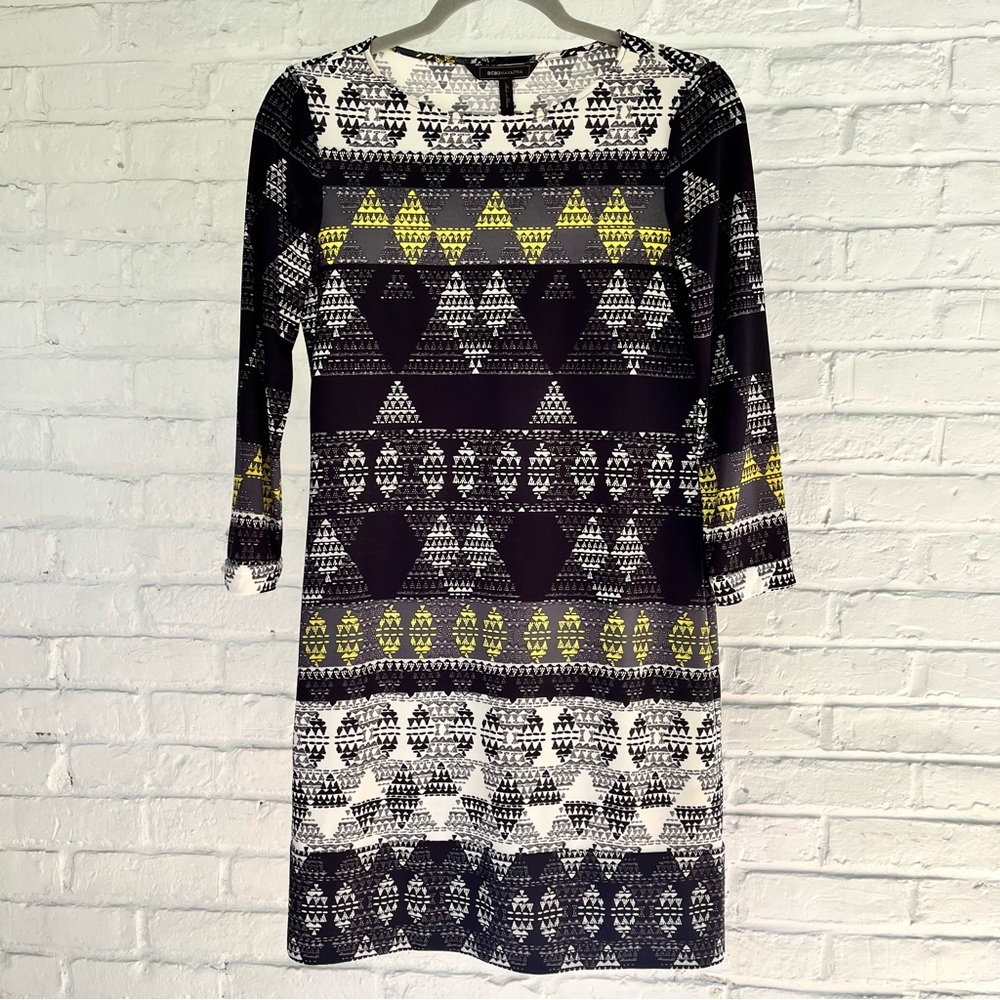 BCBGMAXAZRIA Long Sleeved Dress